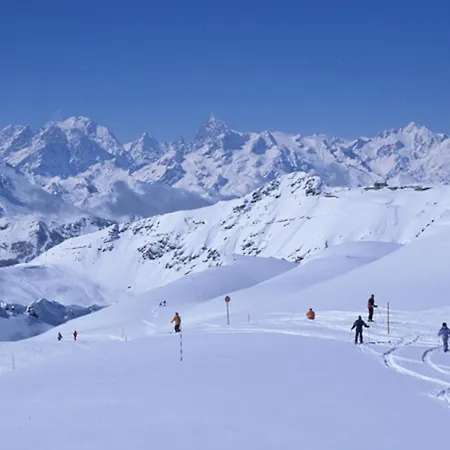 Apartment Loubatiere - Grand 4 Pers., Balcon Plein Soleil Avec Vue, Parking, Tres Proche Pistes Mae-8694